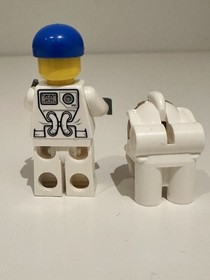 LEGO City Space Moon Buggy (3365)  100% complete Retired Set W/minifigure