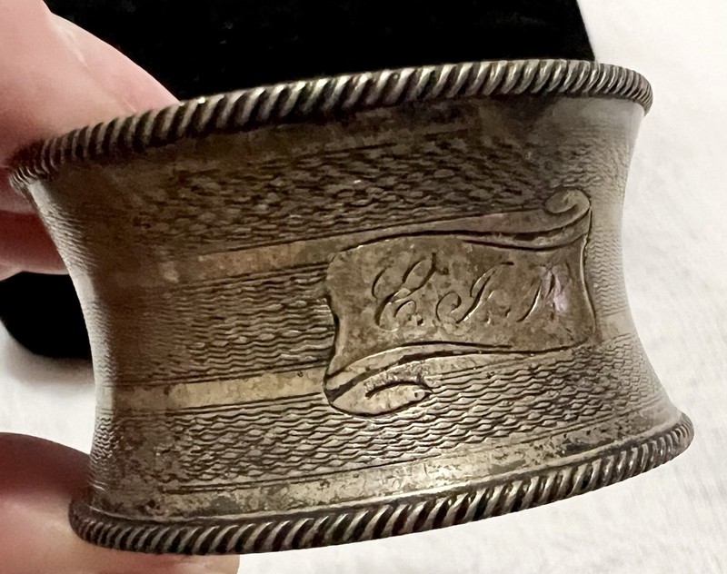ANTIQUE Handmade ABSTRACT FLOURISH Sterling Silver NAPKIN RING Tested NOT SCRAP