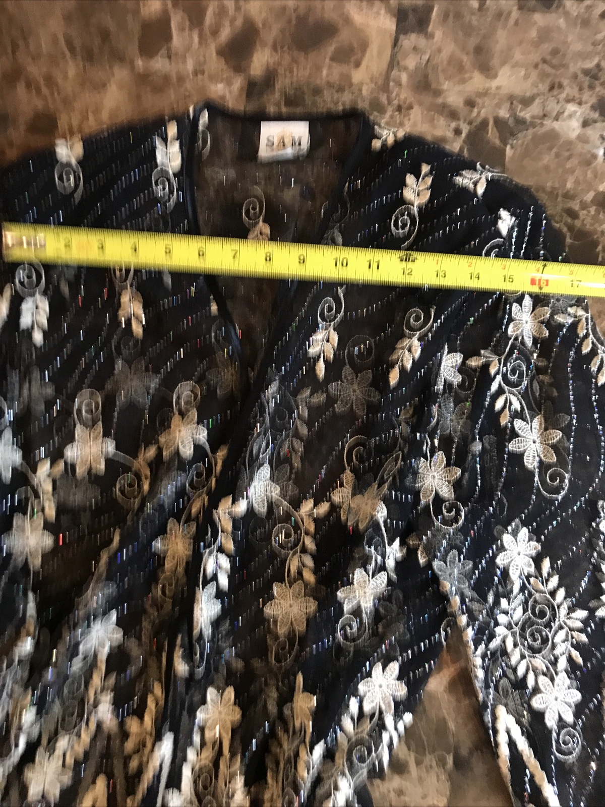 Picture 19 of 24