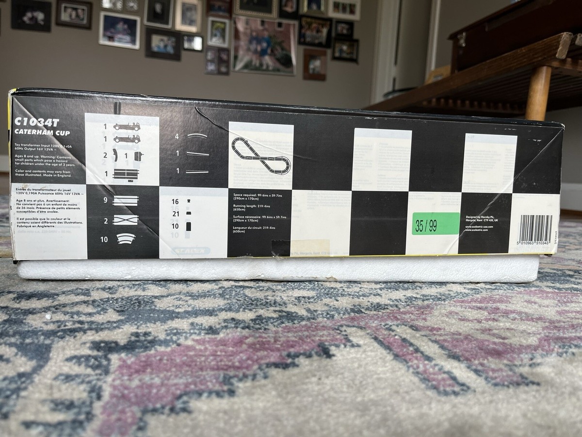 旧ScalexTric Caterham 7 スロットカー Scalextric C2345 Caterham 7 - #88 Team Taran. John Gladman