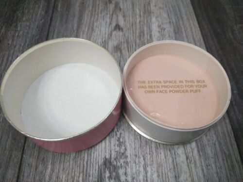 VTG. Revlon Touch And Glow Face Powder Translucent Medium to dark No. 2 (read) - Picture 5 of 7