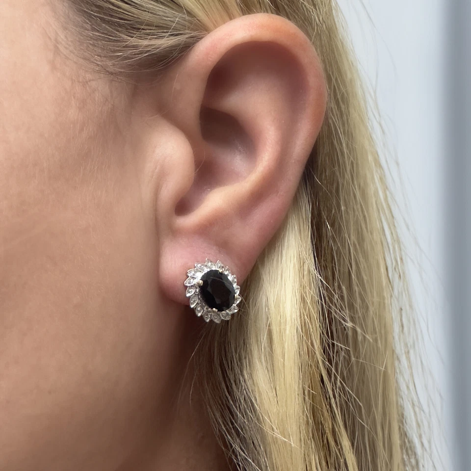 Aretes ovalados de diamantes con zafiro de oro de 14 quilates 4,88 CTW 0,45" Foto 2 de 4