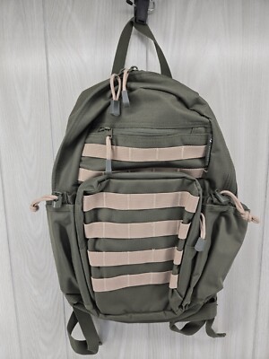 17L Unisex Hydration Backpack Green Polyester Outdoor Hiking Camping Backpack