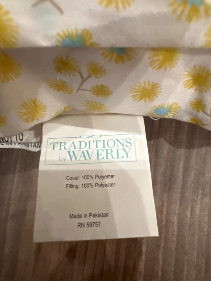 Almohada Waverly Amarilla Floral Decorativa 15x16 Pulgadas Tradiciones Decoración Foto 2 de 4