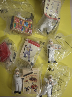 KFC Toys Expert Story Colonel Sanders 1997 Pick A Toy