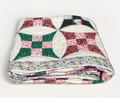 Handmade Patchwork Quilt 72x80 Multicolor Floral Interlocking Ring Bedspread