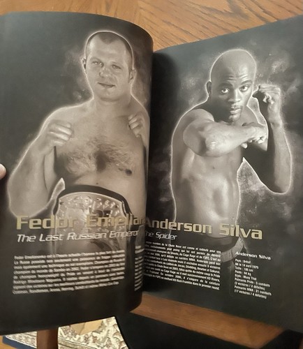 3 Pride FC Programs & A Rare Pride FC 100 Combatants Book!! UFC MMA Royce Gracie - Picture 17 of 23
