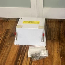 Supreme 656/658 Acrylic Diving Stand Base Only Radiant White w/Jig & Hardware