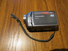 Panasonic sdr s7 camcorder. 8gb sdhc card, battery, charger etc