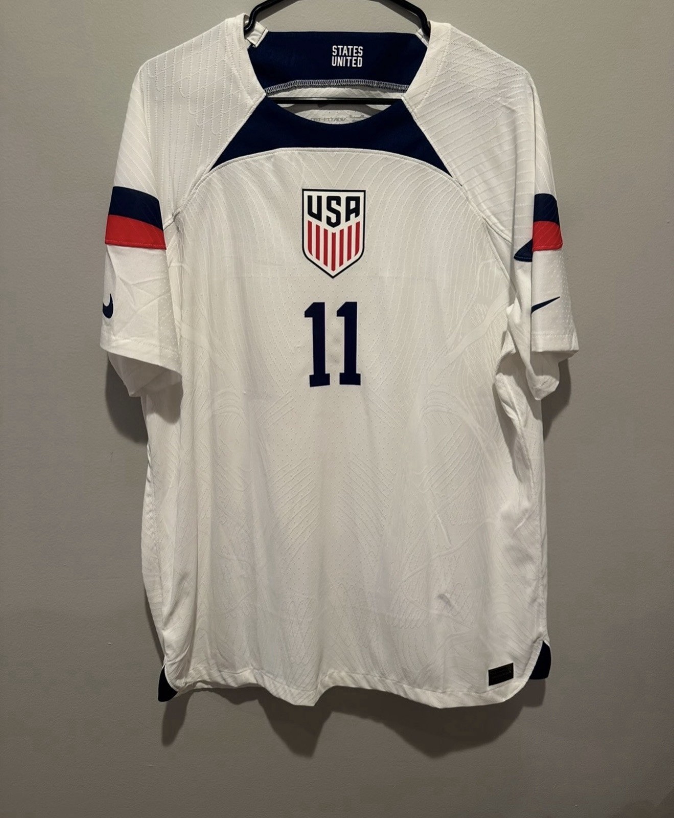 USA Authentic Soccer Jersey 2022/23 Men's Size XL Nike USMNT World Cup USA