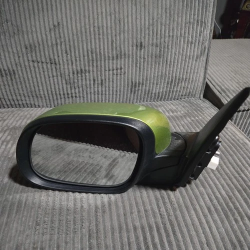 2014-2016 Kia Soul 6 Prong Left Driver Side View Door Mirror Green Turn Signal
