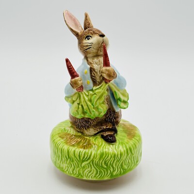 Vintage Schmid Beatrix Potter Peter Rabbit Eating Carrots Music