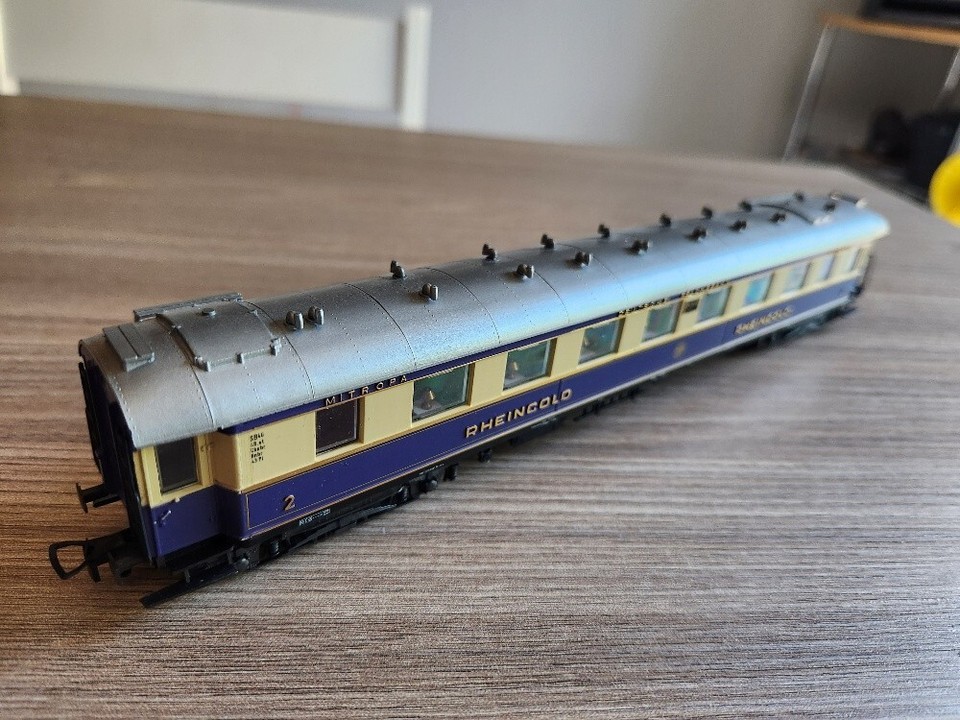 Liliput Austria, HO, DC, 825-00, DB RHEINGOLD 2nd Class Passenger Car ...