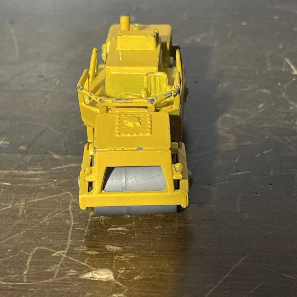 Литая модель Road Roll MP001 в масштабе 1:64 Mystery Manufacture - Изображение 4 из 4