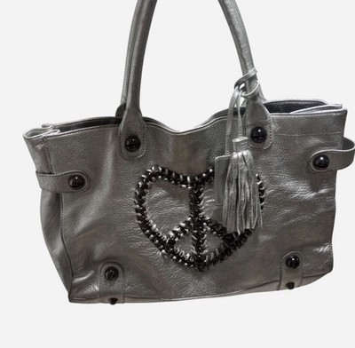 Betsy Johnson Silver Giant Bag Y2K Silver Heart Silver Hardware Shoulder Bag