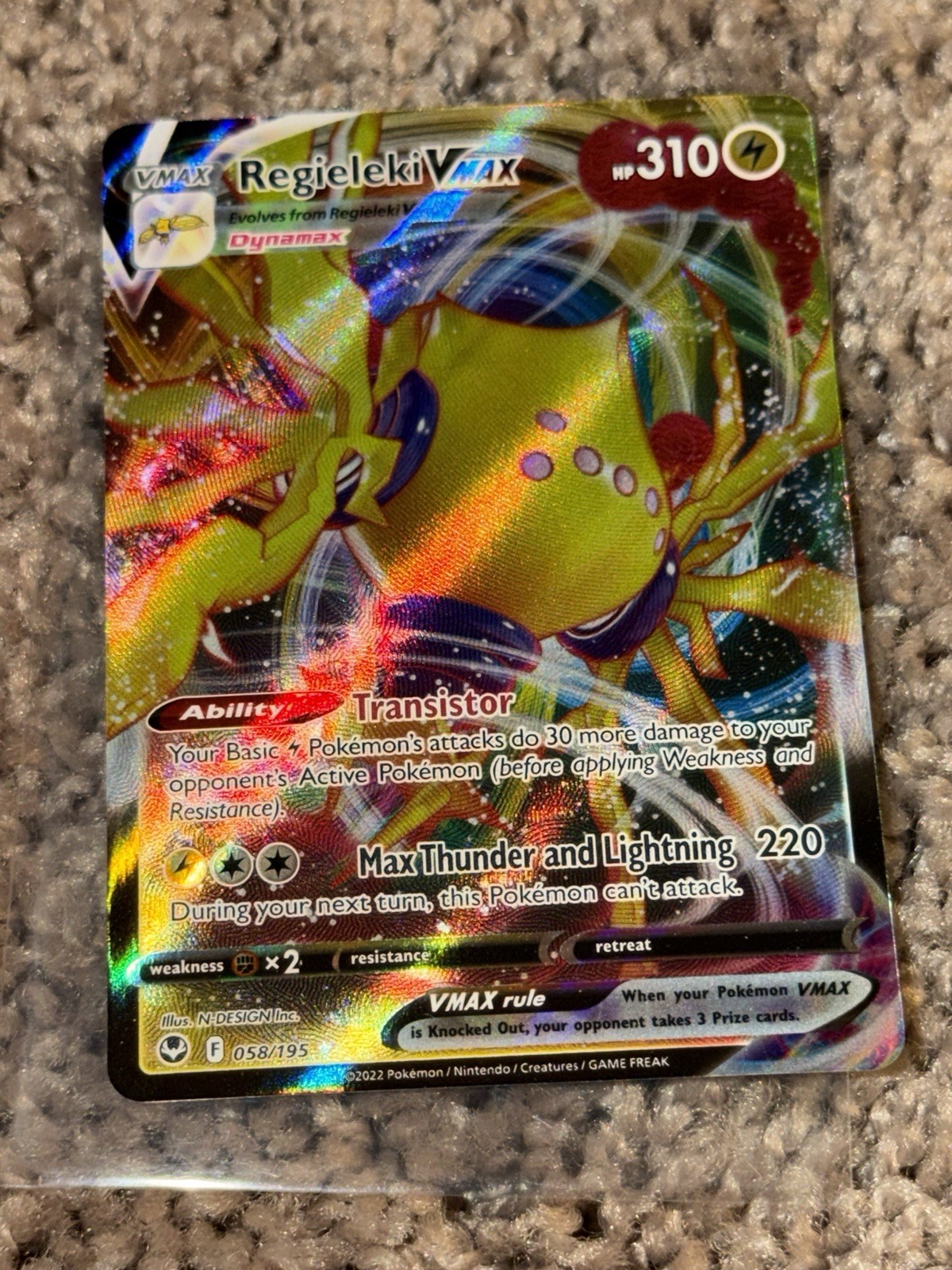 REGIELEKI VMAX 058/195 SILVER TEMPEST POKEMON (ULTRA RARE, NM)