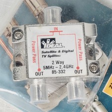 IDEAL 2Way Cable Digital TV/Satellite Splitter &ndash; 75&Omega; &ndash; Brand New Sealed