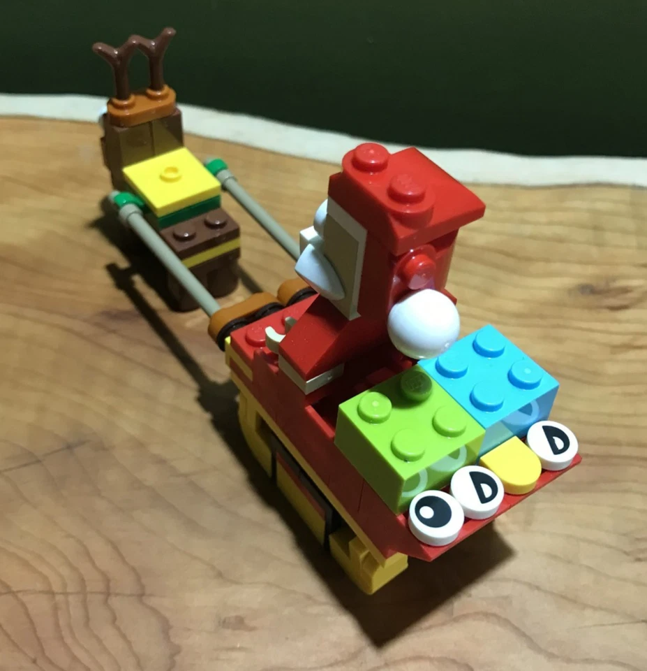 LEGO Creator 30670 Santa's Sleigh Ride, photo 3 of 4