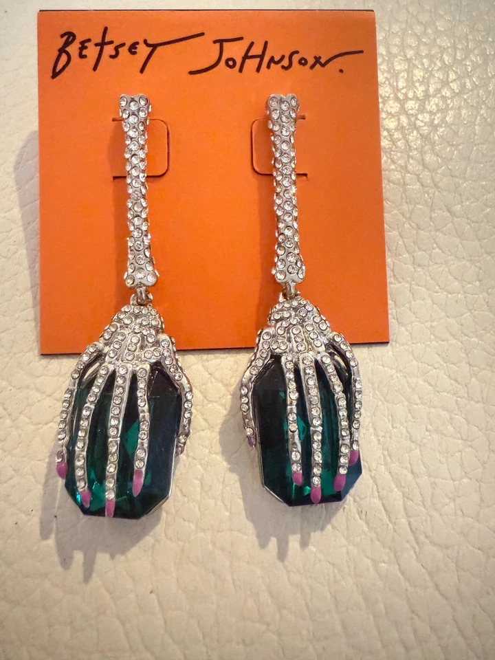 PENDIENTES COLGANTES PAVÉ ESQUELETO BETSEY JOHNSON NUEVOS CON ETIQUETAS Foto 4 de 4
