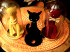 Vintage 1960s Max Factor  Sophisti Cat Under Dome Pearls Feathers lot of 3 — photo 2