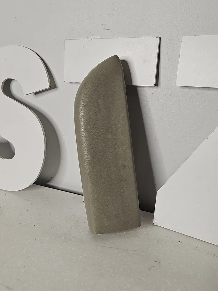 03-11 Lincoln Town Car PASSENGER Door Arm Rest ARMREST STORAGE LID Stone Foto 2 de 4