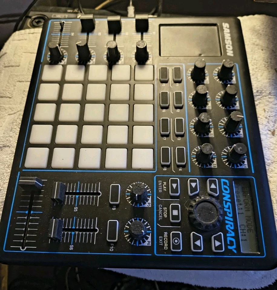 Samson Conspiracy Controller - Image 3 of 4