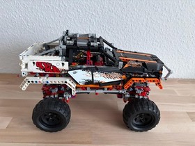 LEGO&reg; Technic 4X4 Off-Roader / Set 9398 | Used