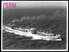 Fotografie Tankschiff Opportunity bei voller Fahrt