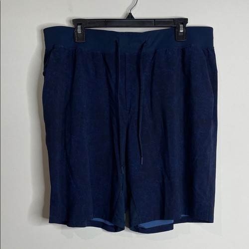 Lululemon Herren Sportshorts dunkelblau bedruckt Größe XXL