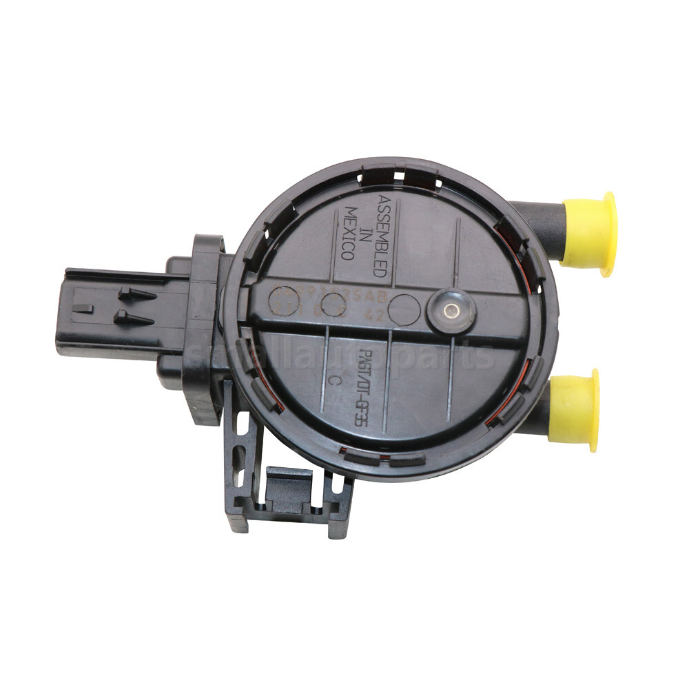 Genuine Fuel Vapor Leak Detection Pump 04891525AB for Chrysler PT