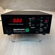 Matheson 8280 Flow Controller – Working – Cosmetic Damage