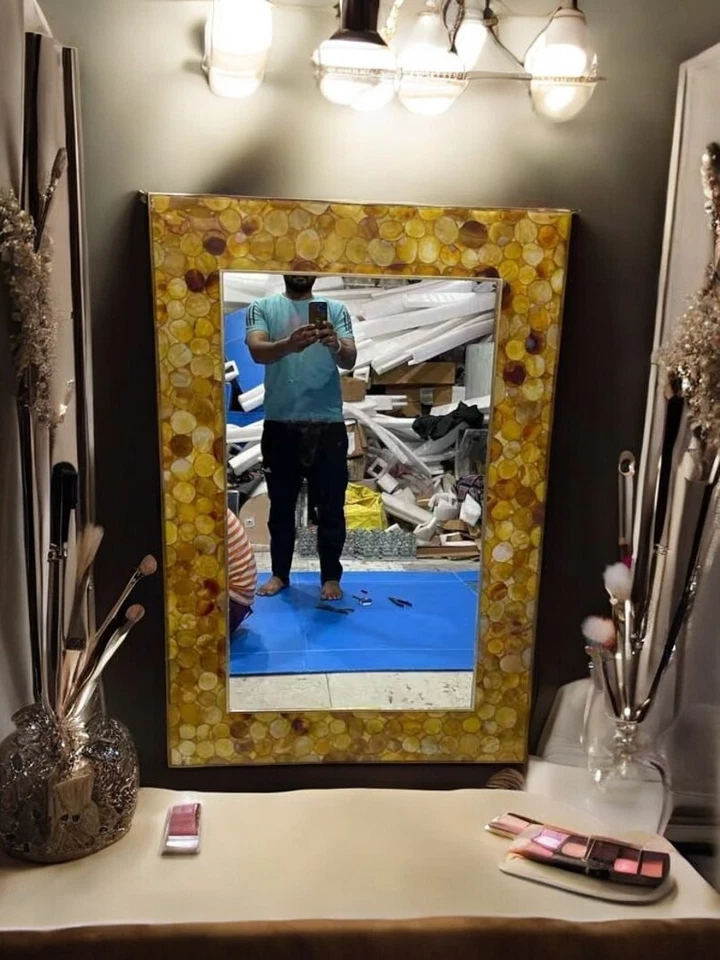 Espejo de pared de dormitorio de piedra ágata amarilla de 20"x24" impresionante diseño interior de baño Foto 3 de 4