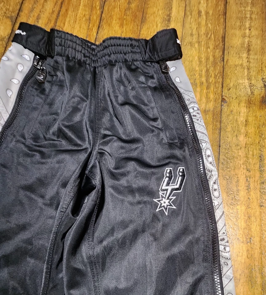 Pantalones NBA ZIPWAY San Antonio Spurs Negro Paisley Niñas Talla 8 Foto 2 de 4