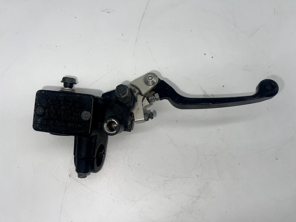 2018 09-18 Kawasaki KLR650 Master Cylinder Front - Image 4 of 4
