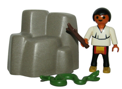 Playmobil Indian Boy w/ rock & green snake anaconda - C32