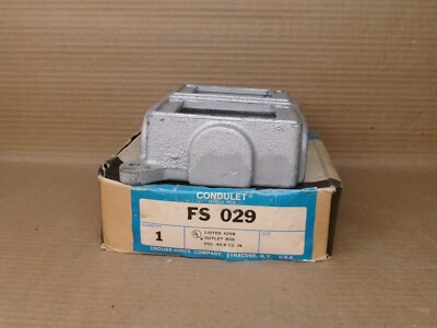 NEW CROUSE-HINDS FS 029 40.8 CUBIC INCH OUTLET BOX      AK