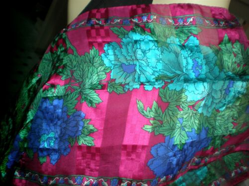 DE COLECCIÓN Bufanda de Seda Diseño Floral Cachemira Larga ENROLLADA A MANO HERMOSOS COLORES - Imagen 3 de 4
