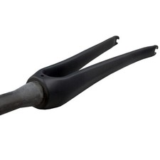 Fourche Carbone Look – 700C – Direction Filetée 1 Pouce – 146 Mm – 490g – Occasion