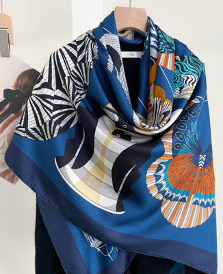 100%Silk Mulberry Wrap Shawl Square Blue Totem Print Bandanna Scarf 135X135cm