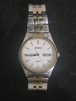 SEIKO SOLAR Vintage Men's Watch V158-0AA0 Day Date Quartz 36 mm