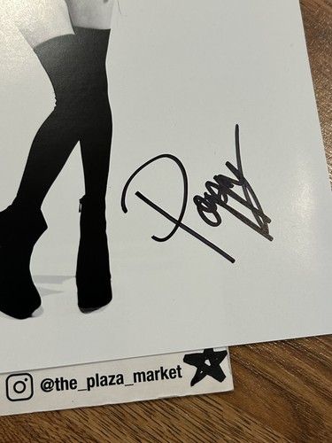 *SIGNED* Poppy Limited Edition Alternative Press Magazine insert Rare Autograph - Picture 3 of 3