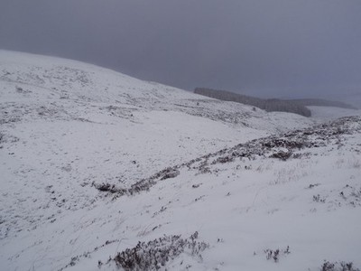 Foto A2 Blick nach Osten von den Braes of Fintock bei Strathdon Allt Deva c2015