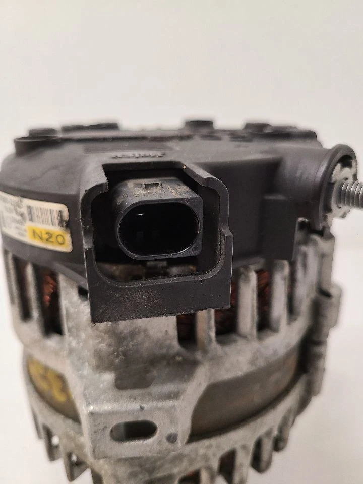 Alternador 21-23 HYUNDAI ELANTRA naturalmente aspirado 373002J355 - Imagem 3 de 4