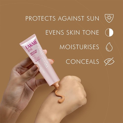 Lakm� 9 to 5 Complexion Care CC Cream Almond 30g. - Picture 2 of 4