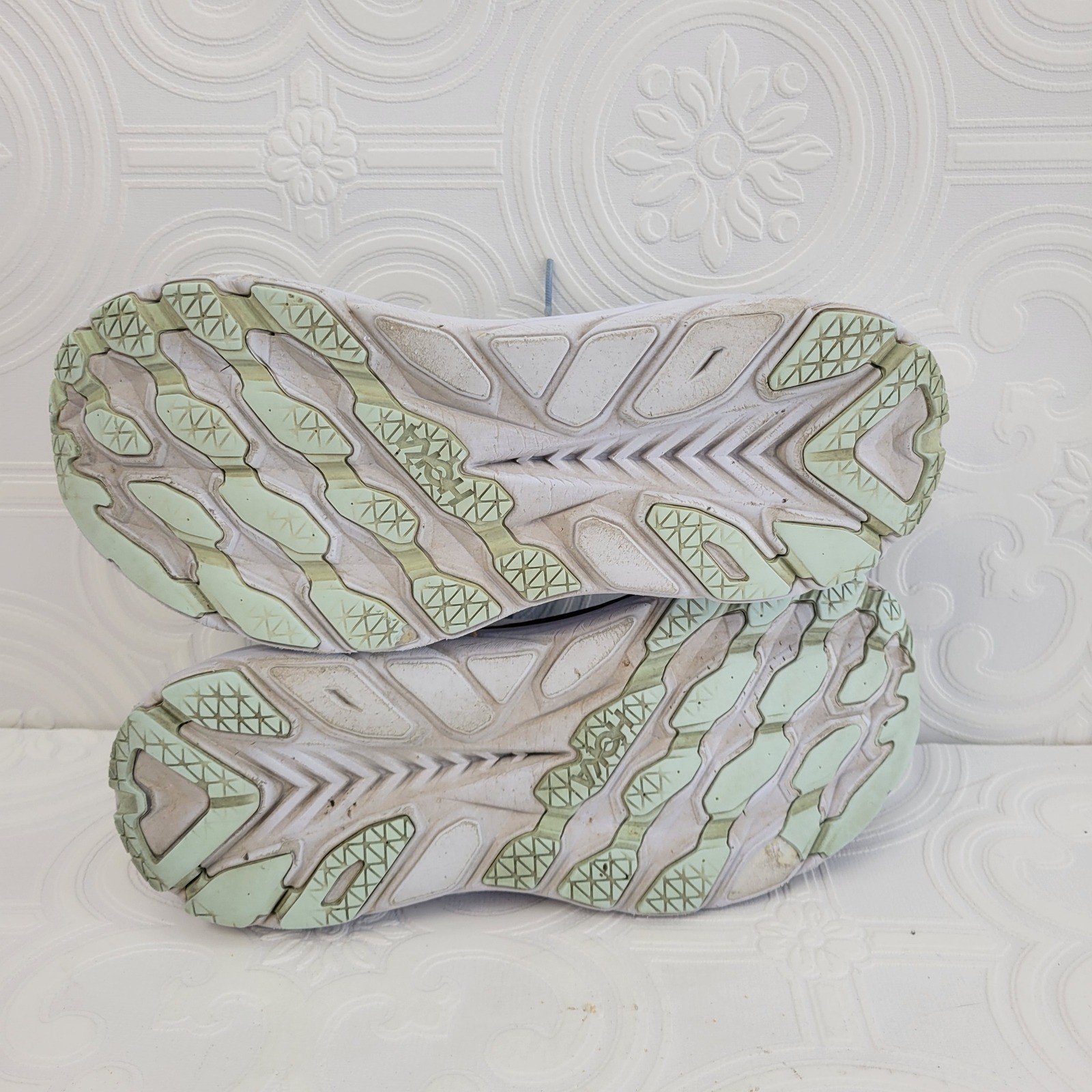 Hoka One One Clifton 8 Womens 9.5 Wide Blue Orange Running Shoes 1121375 thumbnail 11