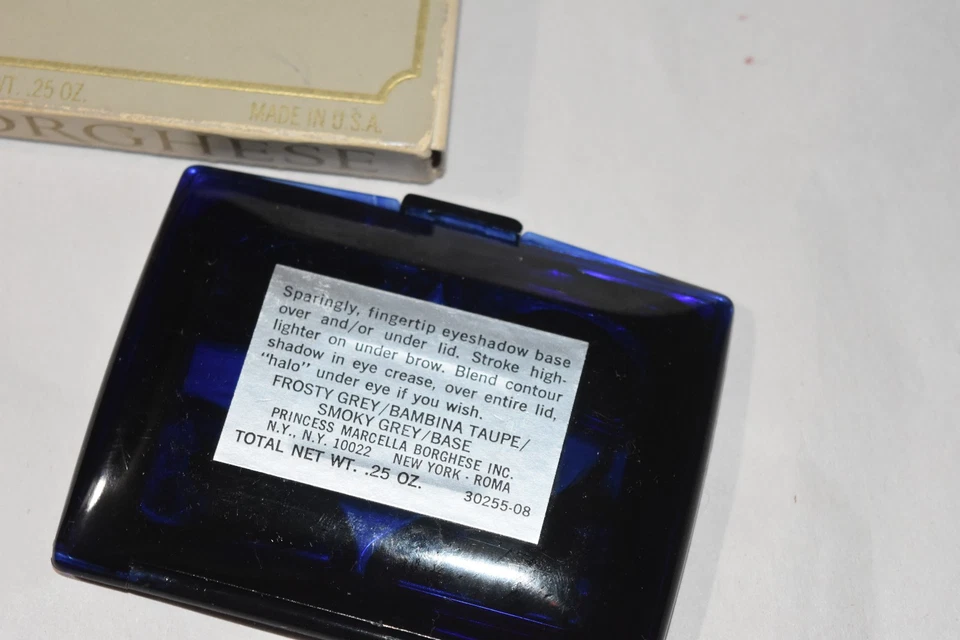 Vintage Borghese Smoky Frost Eye Ensemble Smoky Grey - Image 3 of 4