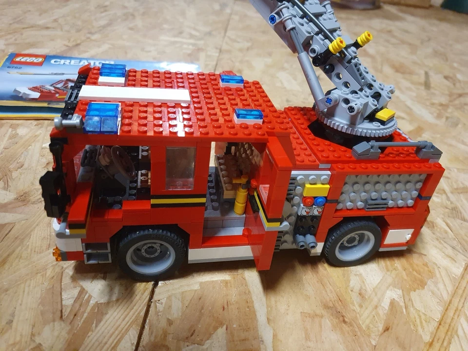 LEGO Creator 6752 Fire Truck, photo 2 sur 5