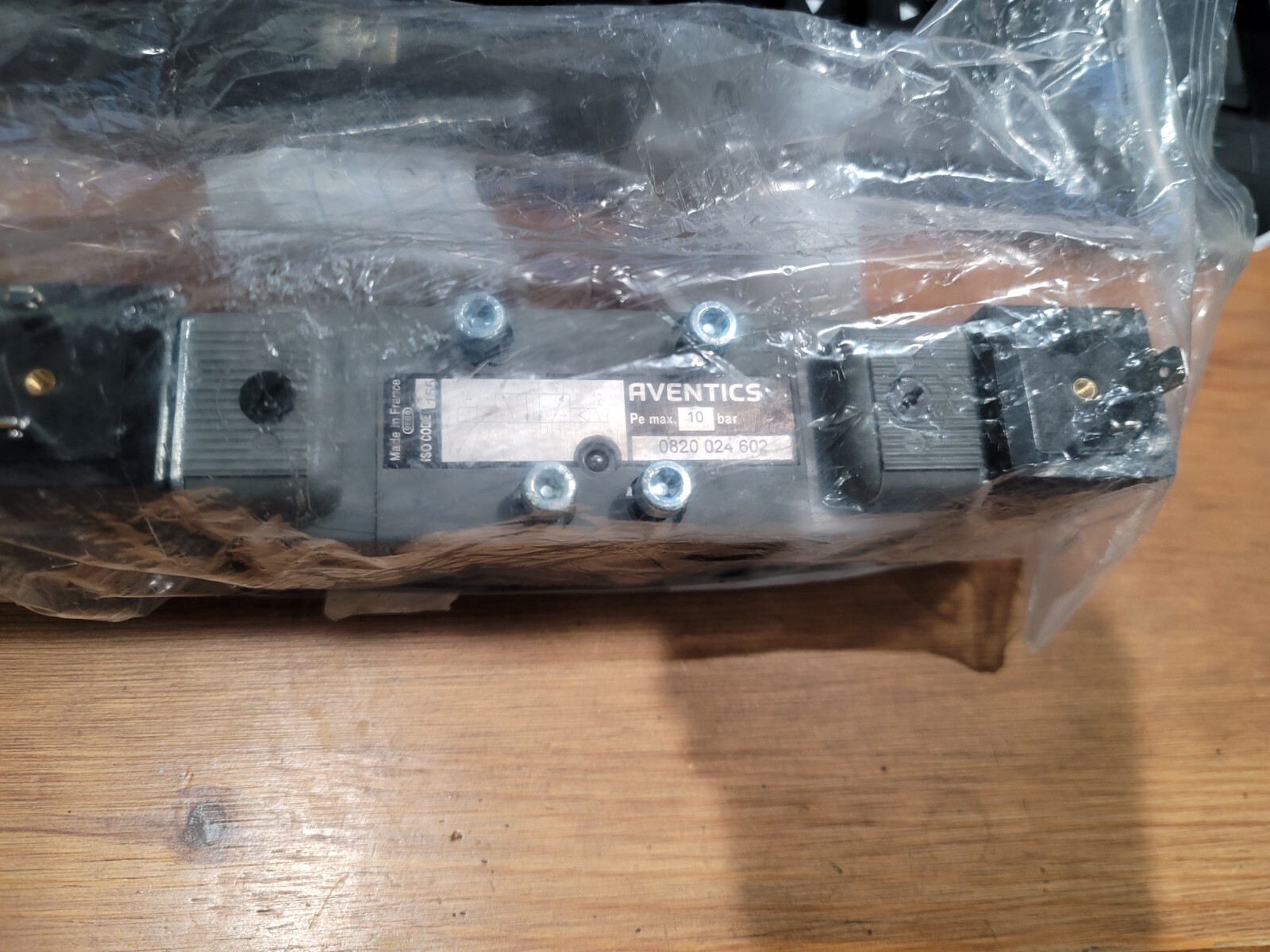 Aventic/BOSCH 0-820-024-602 / 0820024602 (BRAND NEW)