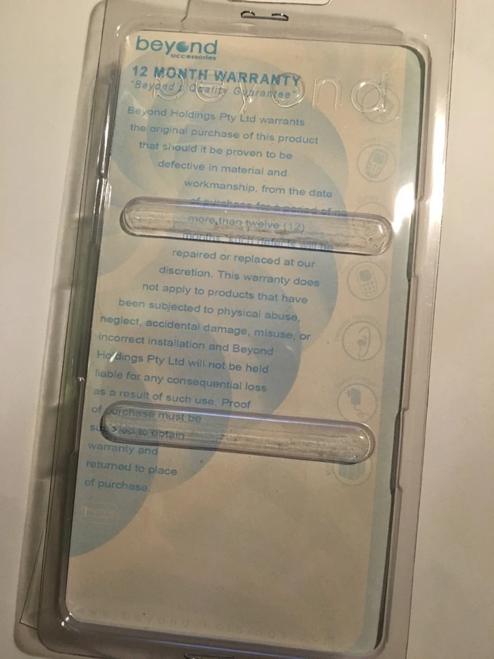 Sony Ericsson C702, C702i Estuche Rígido Cristal Transparente LTCC-ERIC702 Nuevo y Sellado Foto 2 de 2