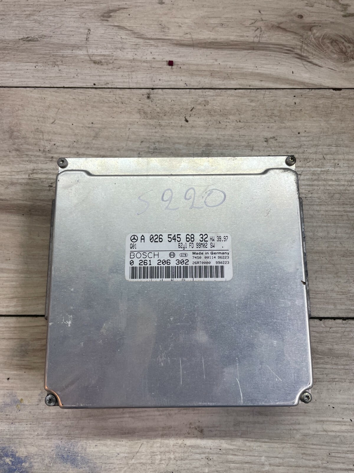 Mercedes Benz W220 S-Class Genuine Bosch 8 Cyl. Engine Control 